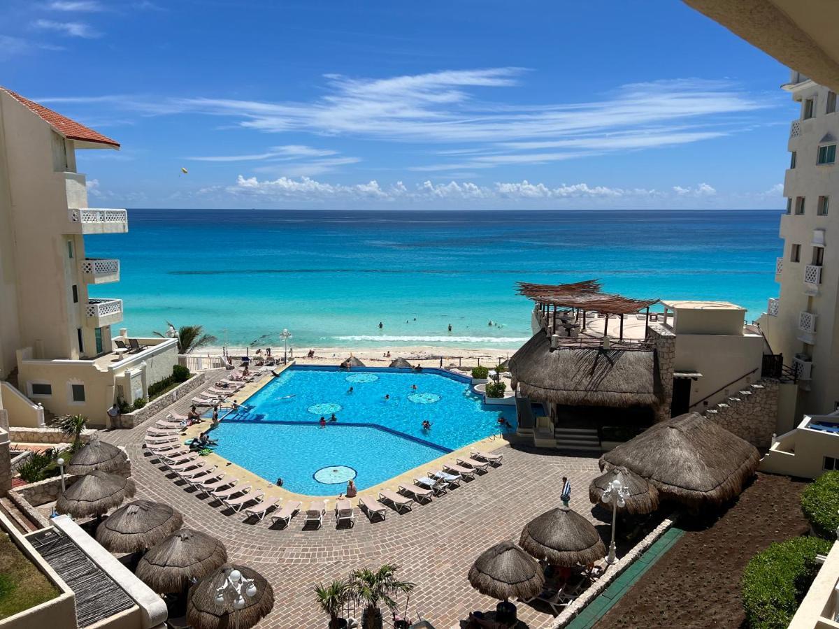 Bof Apartments Cancún Esterno foto