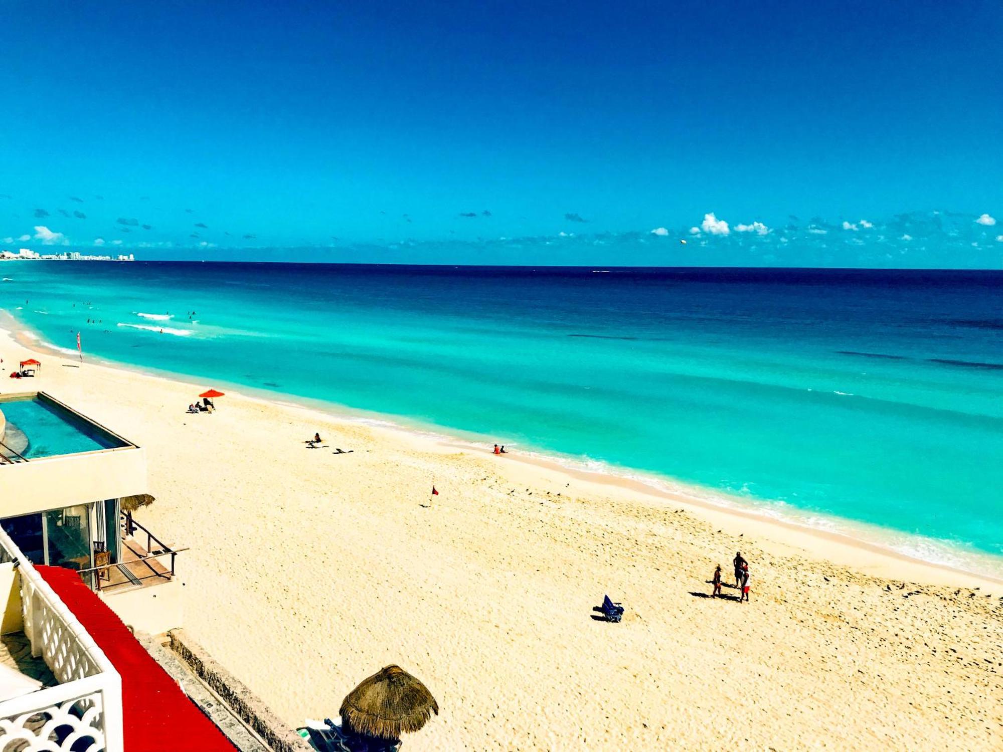 Bof Apartments Cancún Esterno foto